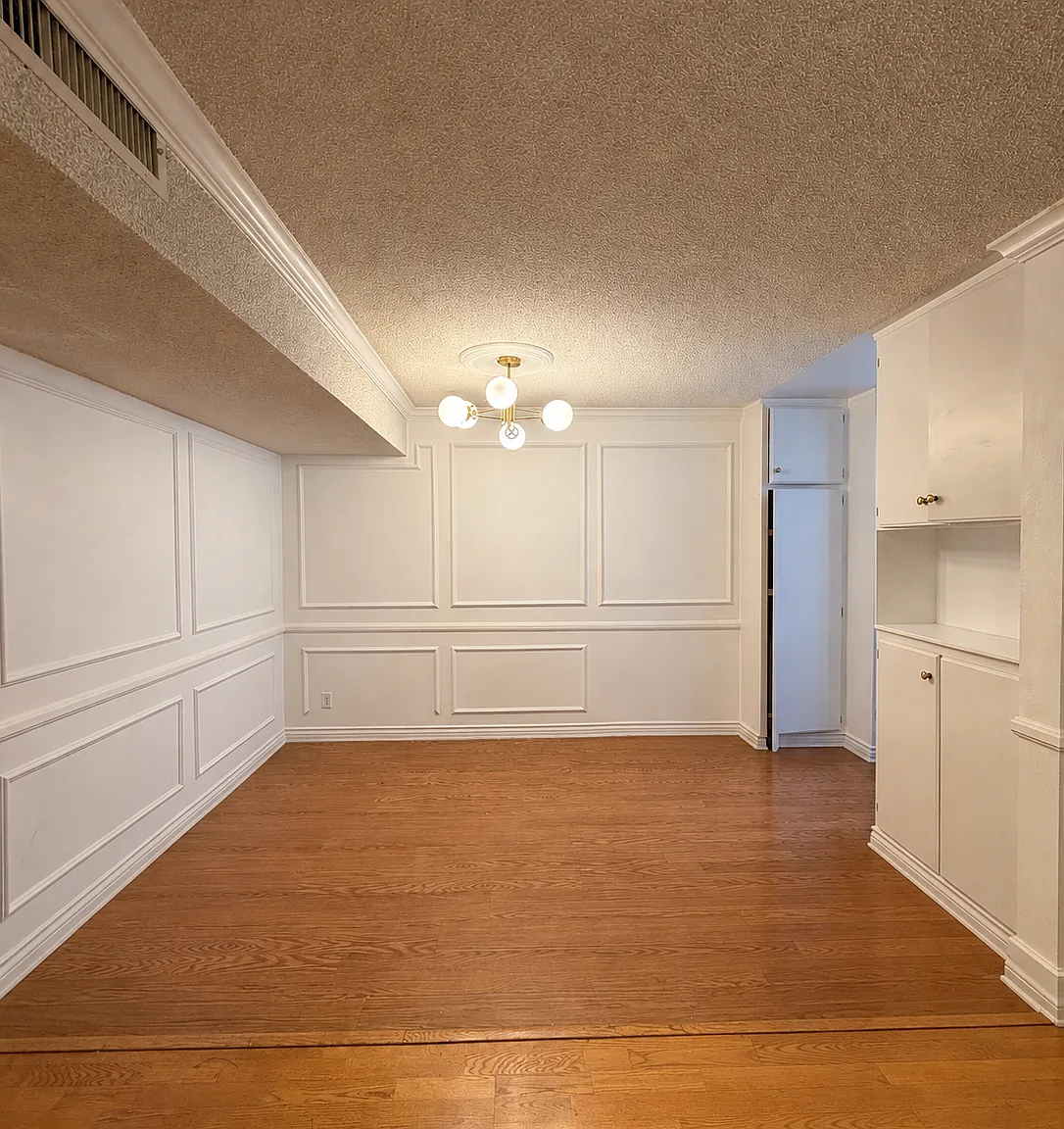 1 bed, 726 sqft, $2,000 — Photo 2