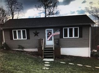 659 Breakneck Rd, Connellsville, PA 15425