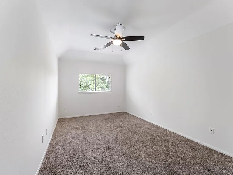 2 Granite Path Pl — Photo 28