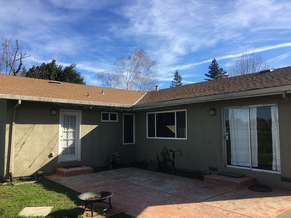 2nd image of 1027 Alice St