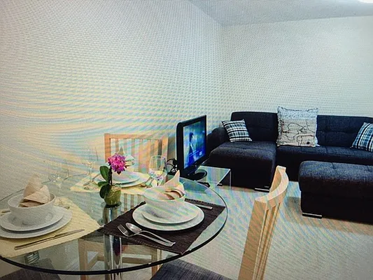 Rented by Capri Jet Realty Corp | media 5