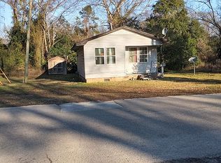 120 Agerton St, Cheraw, SC 29520