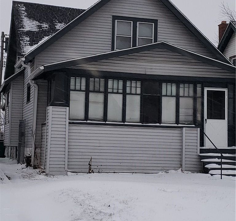 1st image of 307 E Berkshire Ave
