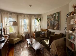 9 Eustis St APT 3, Cambridge, MA 02140