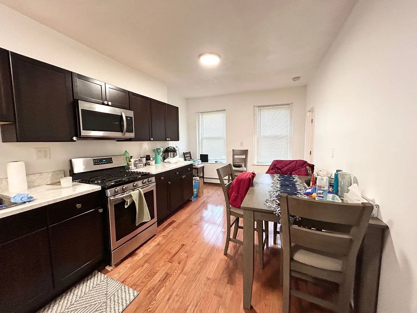 All Utilities Included, Eat-in Kitchen, Laundry on a Site — Photo 1