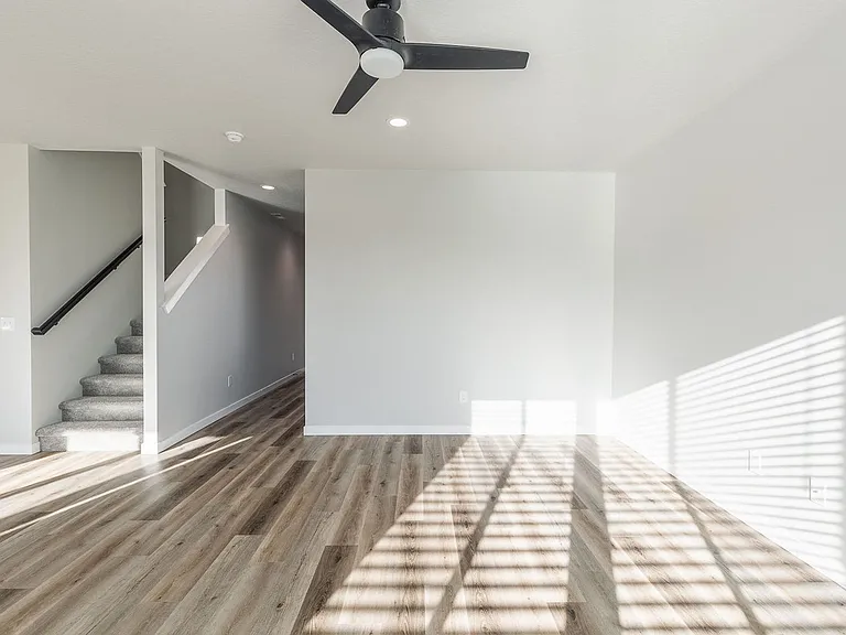 2640 N Silver Wolf Ave — Photo 11