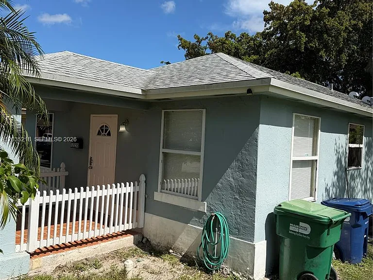 12230 SW 203rd St — Photo 5