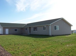 34 S Bailey Loop Dr, Goldendale, WA 98620