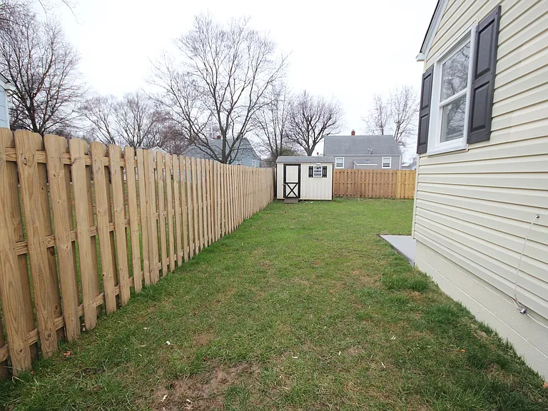 314 Old Post Rd — Photo 24
