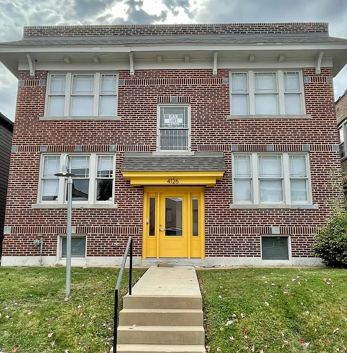 4126 McRee Ave — Photo 2