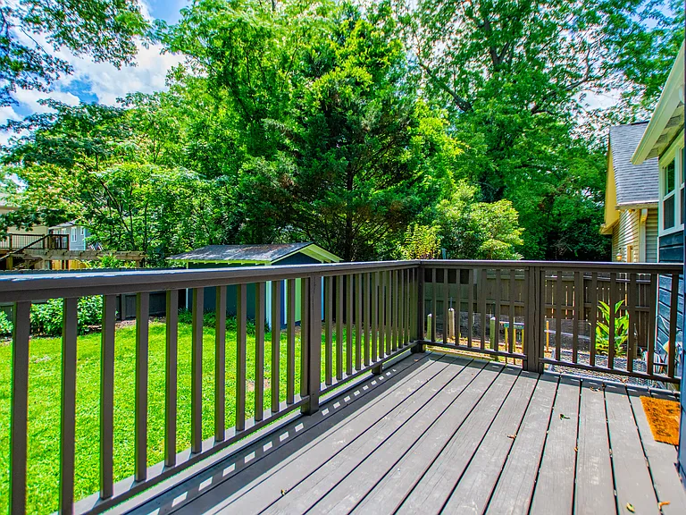 1818 Taylor Ave — Photo 52