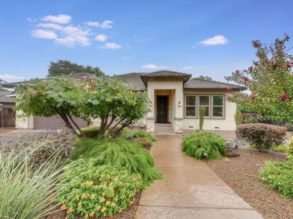 8327 Lakeland Dr