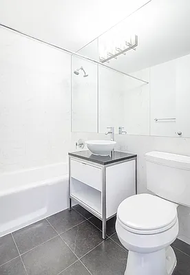 Rented by Mirador Real Estate | media 29