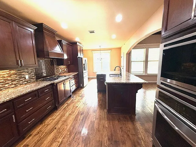 1200 S Kalanchoe Ave — Photo 7