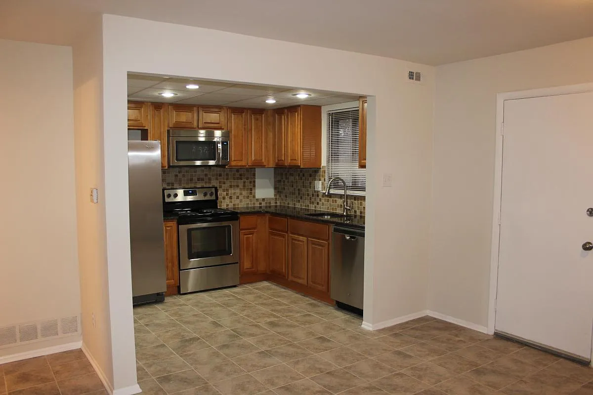 4620 Acton Ct photo 1