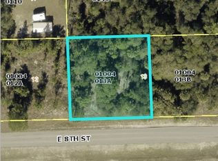 305 E 8th St, Lehigh Acres, FL 33972