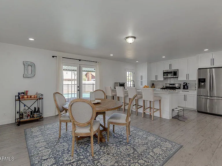 1424 E Broadmor Dr — Photo 14