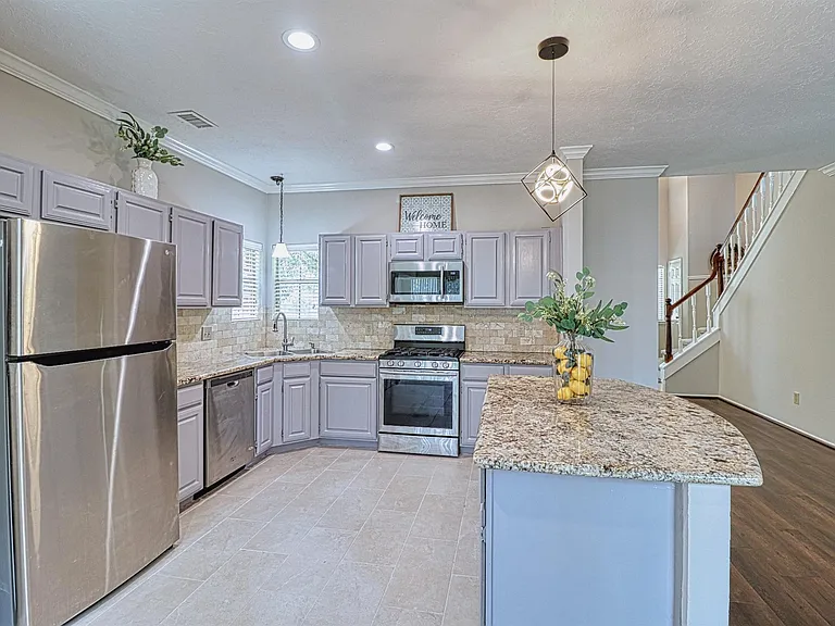 427 Birch Hill Dr — Photo 10