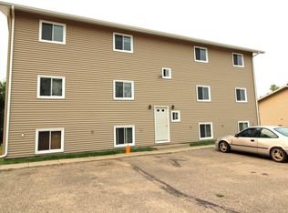 1305 16th Ave NW APT D, Minot, ND 58703
