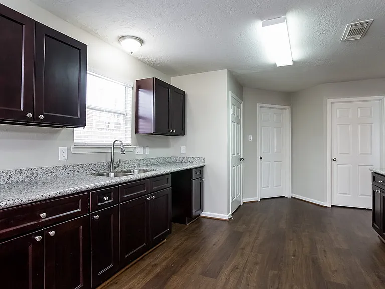 21831 Westfield Ridge Dr — Photo 5