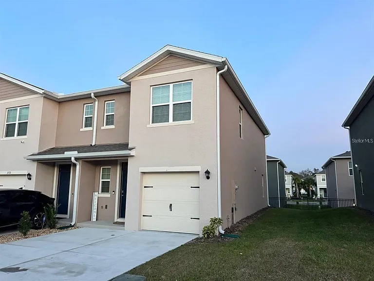 2730 Puffin Pl — Photo 1