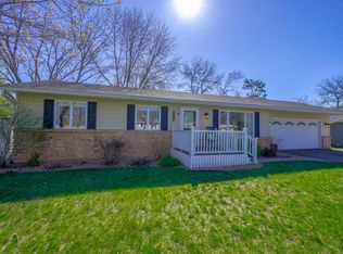 640 8th St N, Hudson, WI 54016