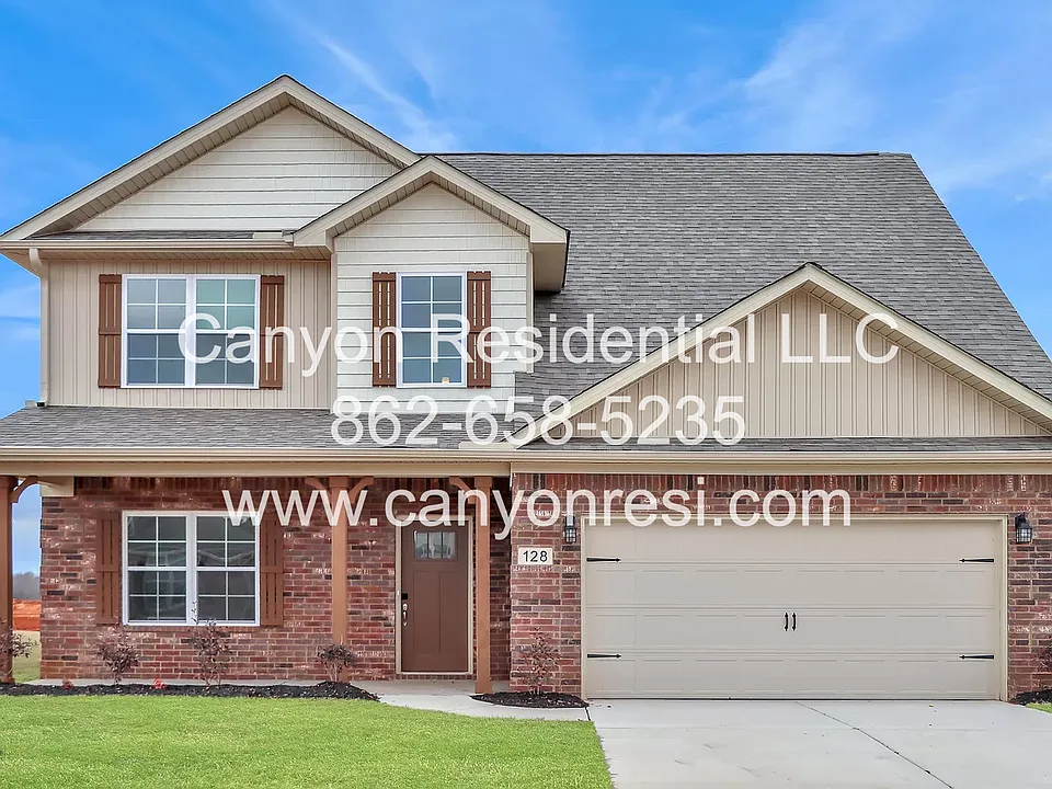 128 Ocean Springs Ave