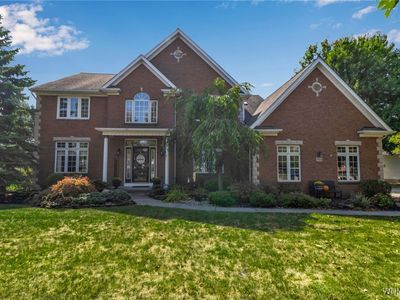8153 Golden Oak Cir, Williamsville, NY, 14221