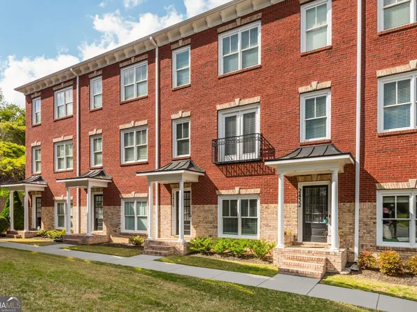 2430 Dresden Parc Cir, Atlanta, GA 30345