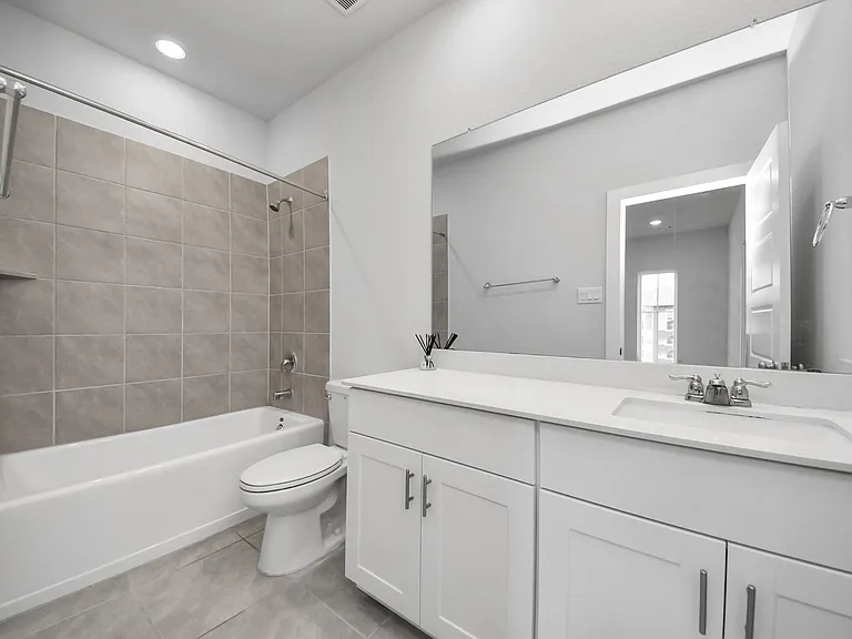 3830 Glossy Lake Dr — Photo 33