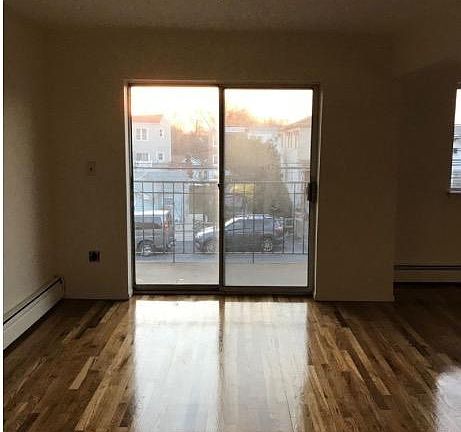 3rd image of 220 Blair Ave