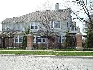 2nd image of 2516 Camberley Cir