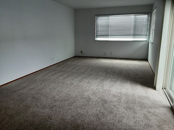 5th image of 2059 Key Blvd #2059