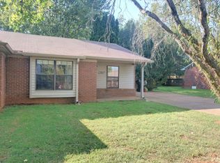 2587 Oak Hill Dr, Murfreesboro, TN 37130