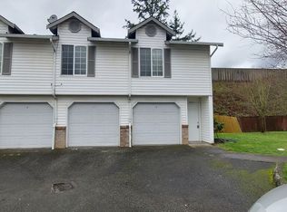 929 N 4th Ave, Kent, WA 98032