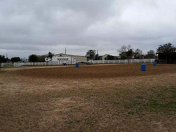 3rd image of 1710 Wild Palomino Dr