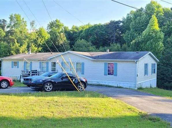 7053 Westwood Ln, Acworth, GA 30102