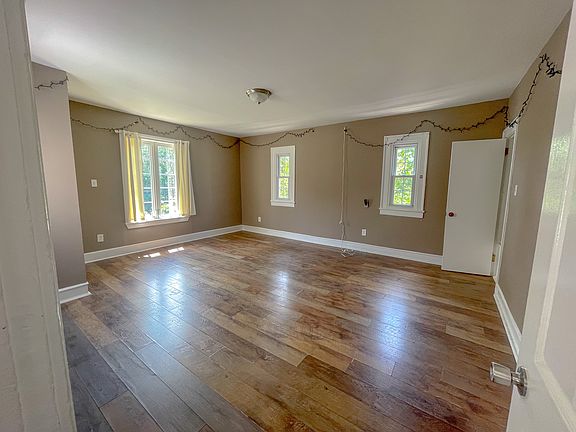 4th image of 419 W White Horse Pike Floor 3