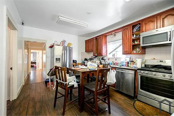 2510 E 21st St #1 — Photo 11