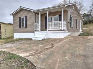 1410 W Vann Rd, Greeneville, TN 37743
