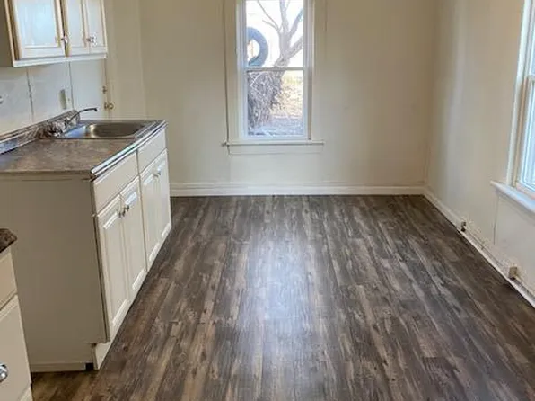 1119 5th St NE, Canton, OH 44704