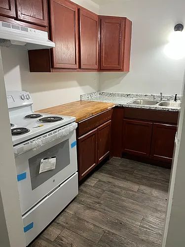 Stonehill Apartments Photo 1