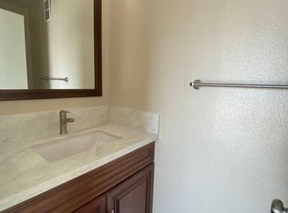 920 Martin Luther King Jr Ave APT 303, Long Beach, CA 90813