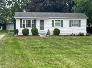 3666 Genesee Rd, Lapeer, MI 48446
