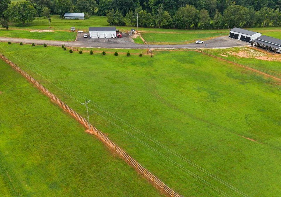 1st image of 7120 Neese Commerce Rd
