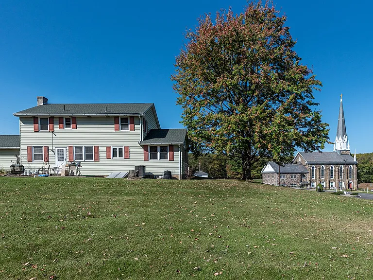3414 County Line Rd — Photo 8