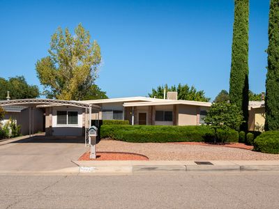 6009 Brenda Ave NE, Albuquerque, NM, 87109