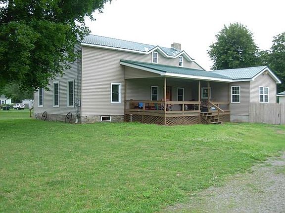 3rd image of 1491 Caton Ave