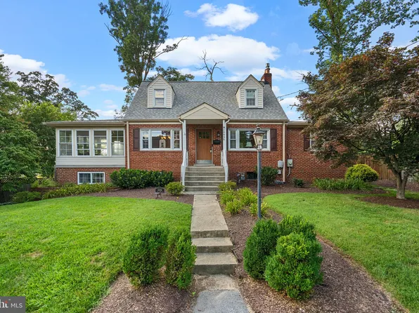 10436 43rd Ave, Beltsville, MD 20705