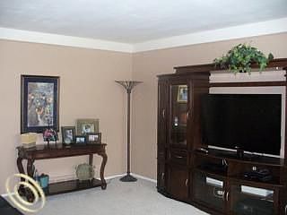3rd image of 31603 Shawn Dr